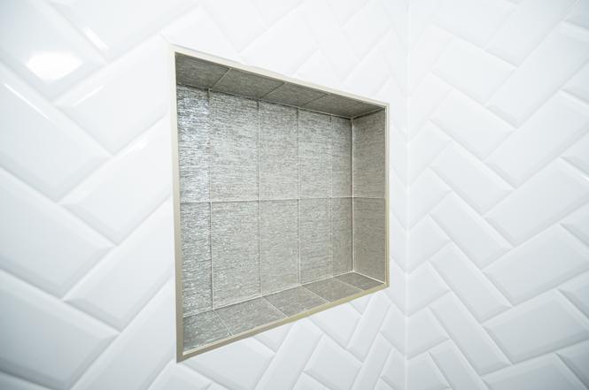 Rutland after photo: Shower niche detail