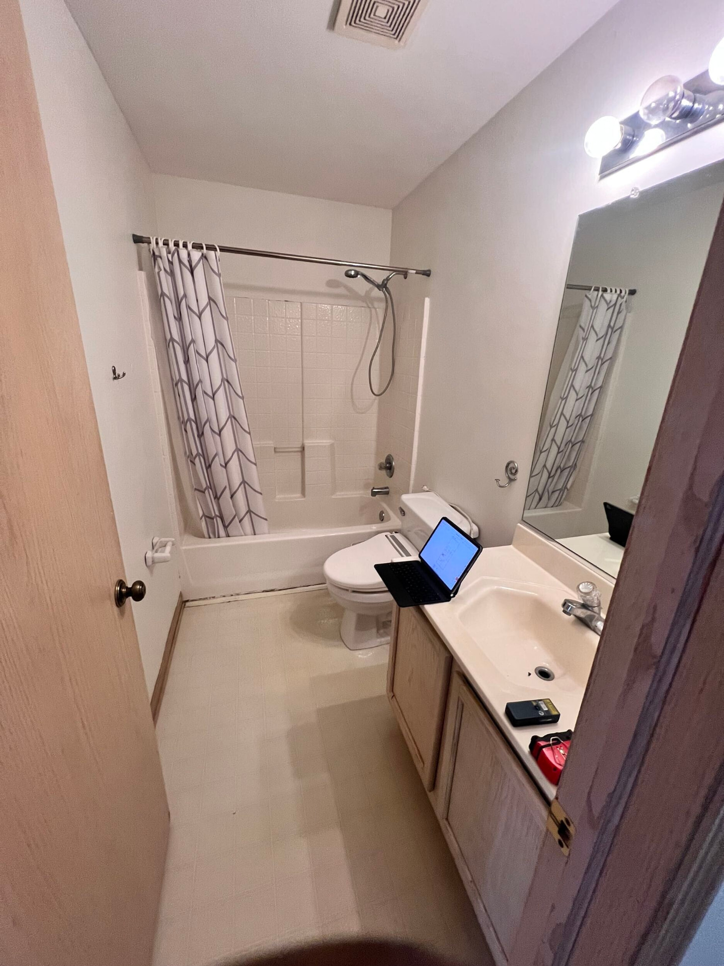 Charlotte before photo: Bath with tub & shower